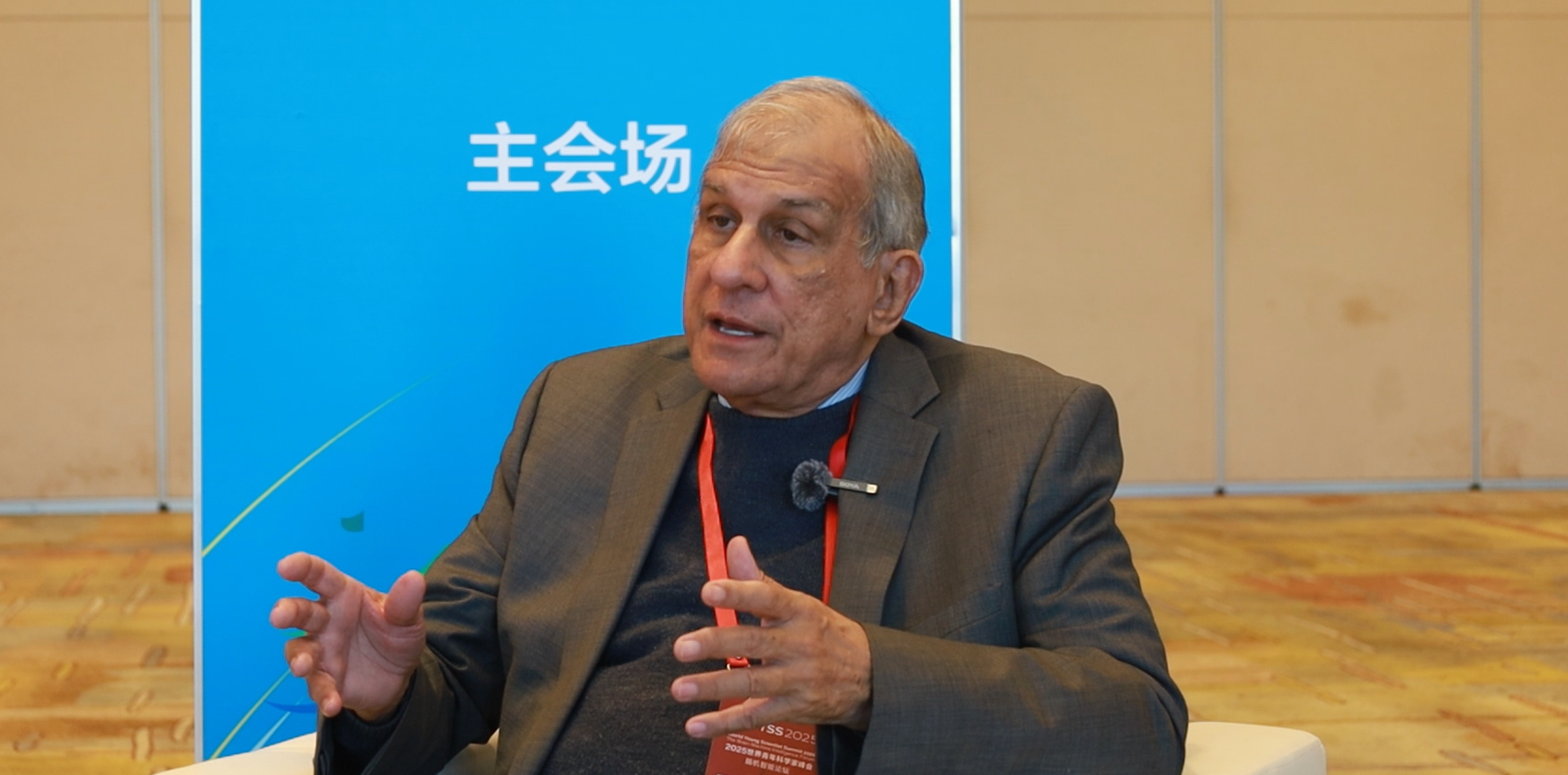 1761707603591020655.png mitchell.png